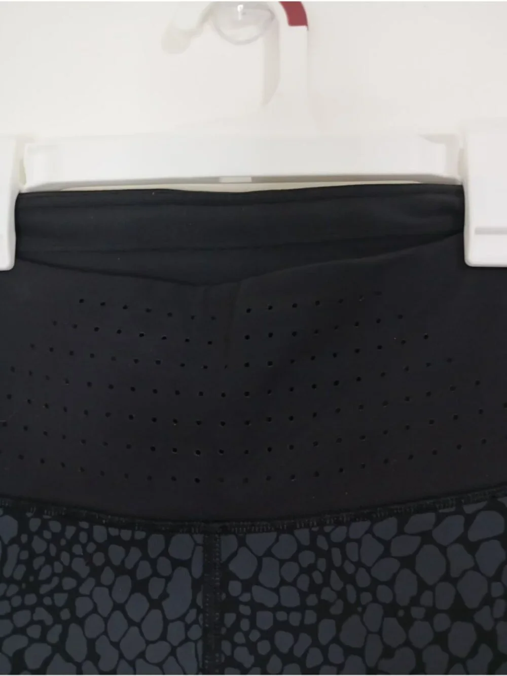 Athleta used good